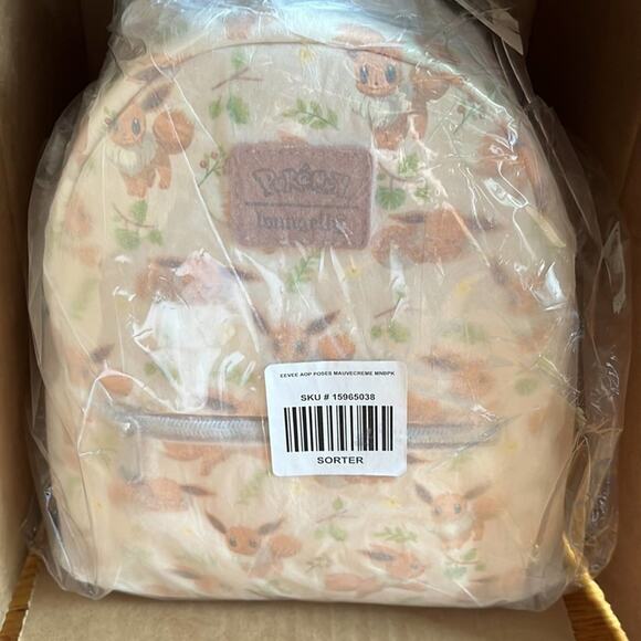 Loungefly Pokemon Eevee Mini Backpack - Picture 13 of 14